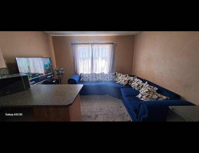 2 BEDROOM APARTMENT FOR SALE IN THE ORCHARDS